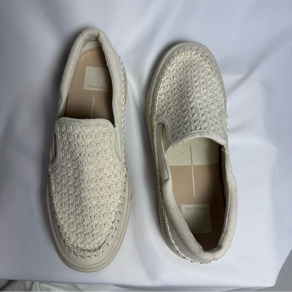 Dolce Vita Cream Woven Slip-On Sneakers Saydi women’s size 6.5 - Picture 2 of 8